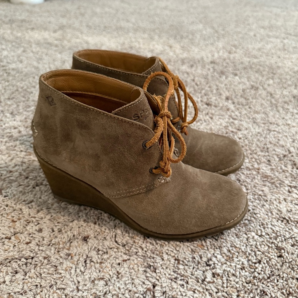 Sperry Tan Wedge Shoes with Lace-Up Design